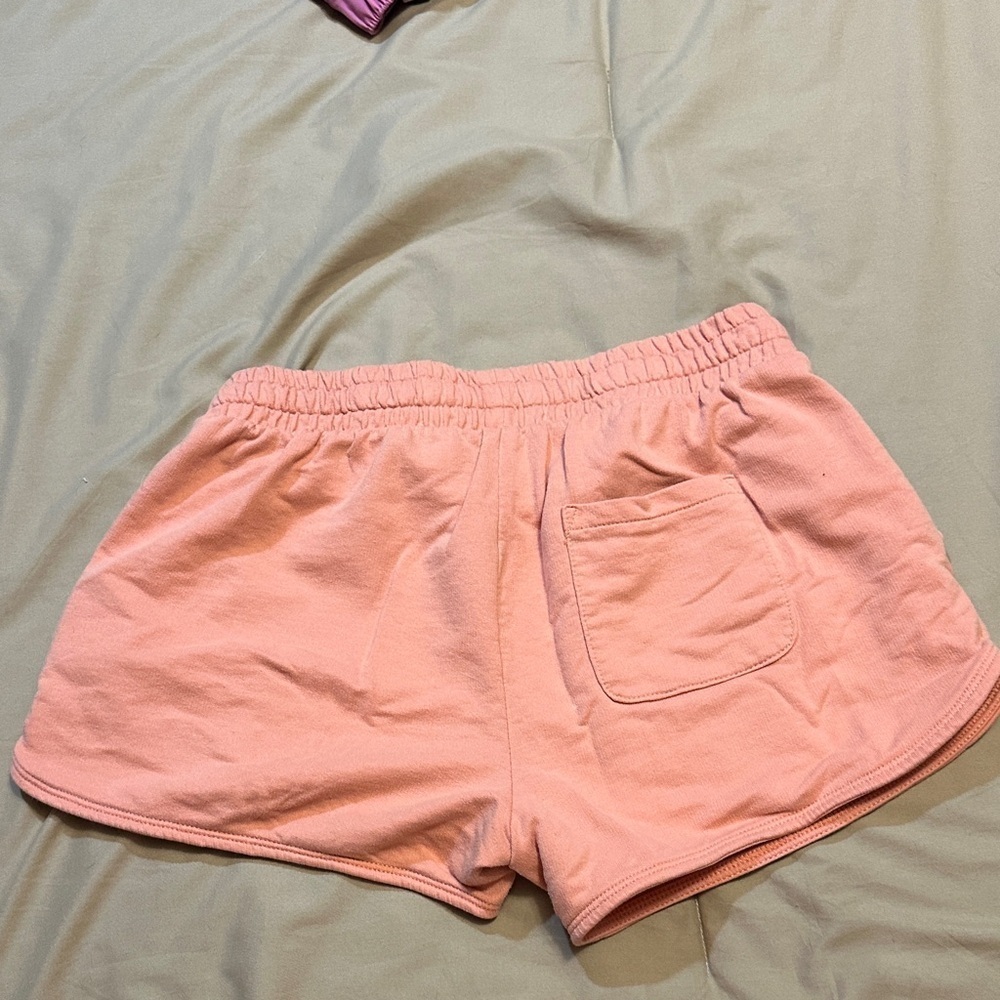 Bass Pro Shops Women's Peach Athletic Shorts - Picture 3 of 3